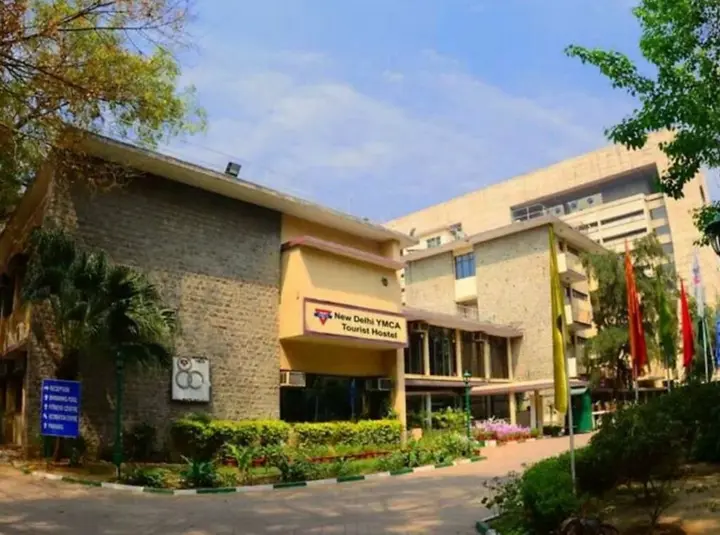 Нью-Дели: YMCA Tourist Hostel