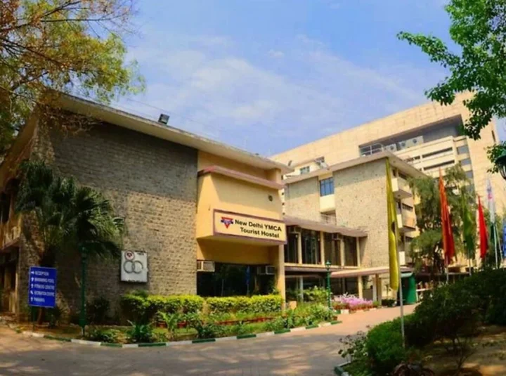 Нью-Дели: YMCA Tourist Hostel
