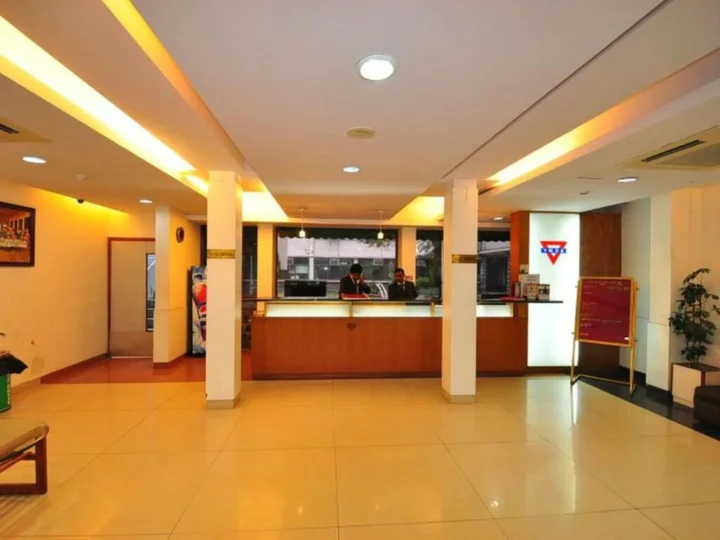 Нью-Дели: YMCA Tourist Hostel