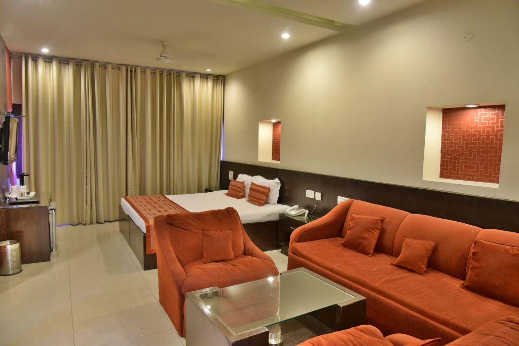 Чандигарх: Jullundur Hotel