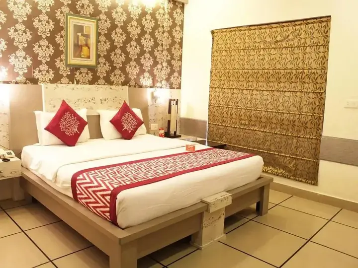 Карнал: Hotel Gian Residency