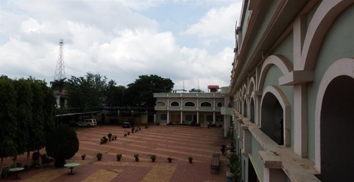 Шивпури: Hotel Sonchiraiya