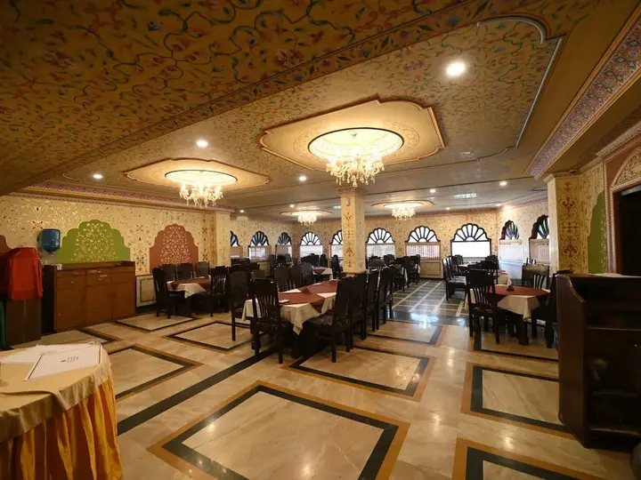 Джайпур: Hotel Fort Chandragupt Jaipur
