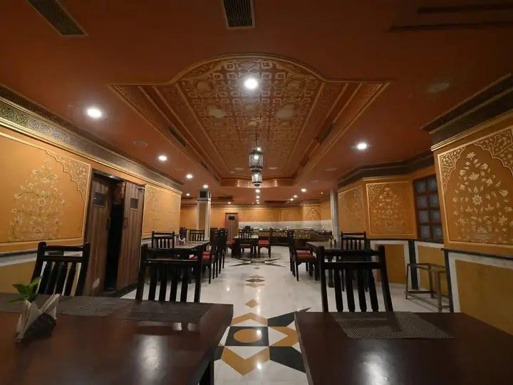 Джайпур: Hotel Fort Chandragupt Jaipur