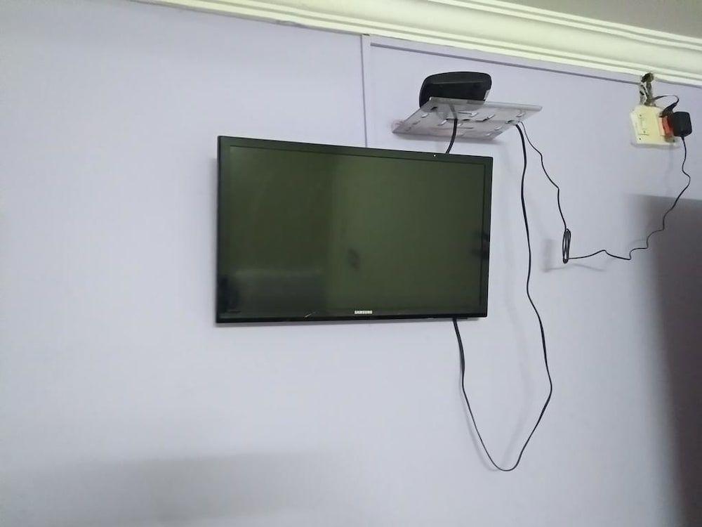 Тирупати: SP Residency