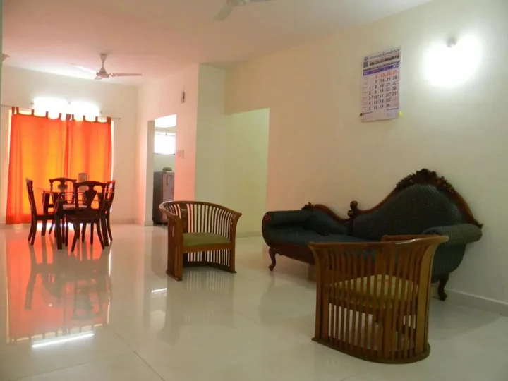 Коимбатур: Gerones Residency Service Apartments