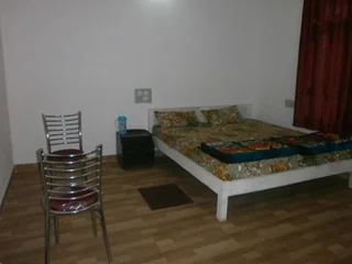 Сарнатх: Samrat Palace Guest House