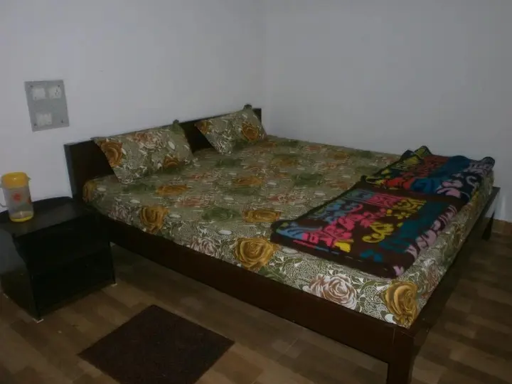 Сарнатх: Samrat Palace Guest House