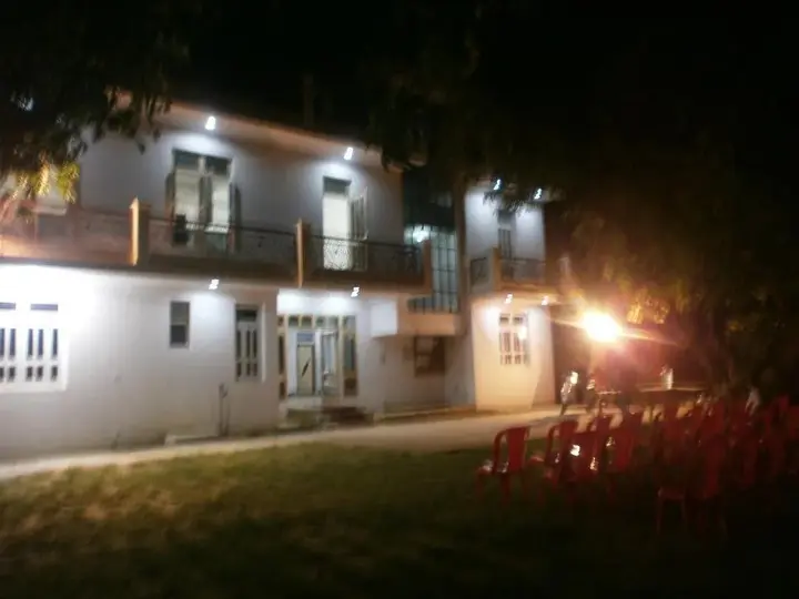 Сарнатх: Samrat Palace Guest House