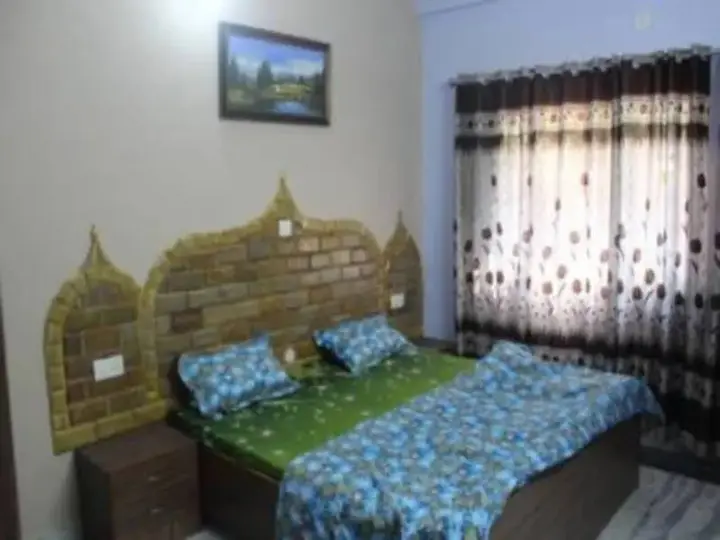 Ришикеш: Hotel Golden Crown