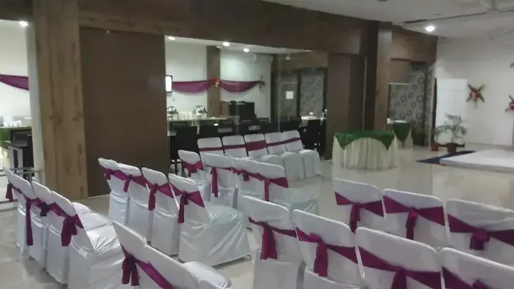 Бахадрабад: Hotel Flora Haridwar
