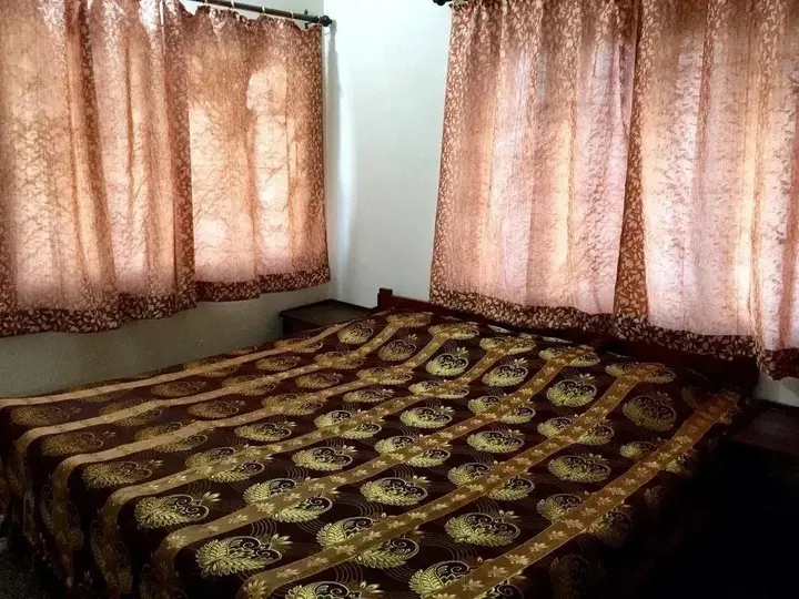 Раникхет: Hotel Nirvana