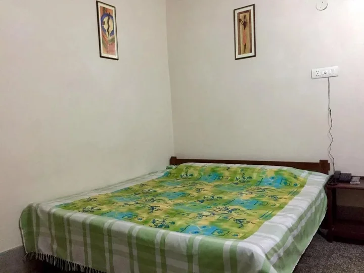 Раникхет: Hotel Nirvana