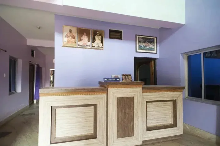 Пури: Sri Puri Palace