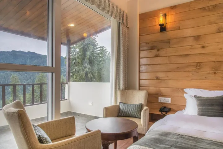 Куфри: V Resorts Narkanda