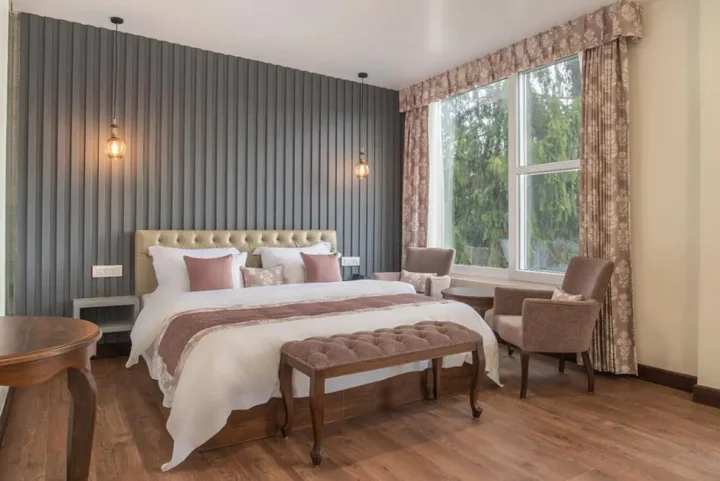 Куфри: V Resorts Narkanda