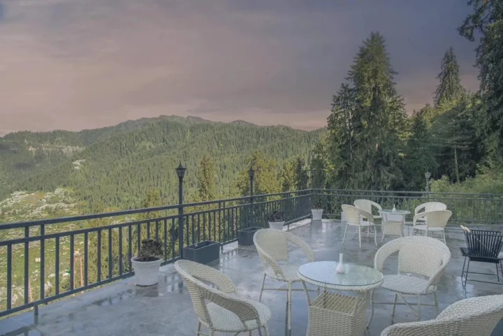 Куфри: V Resorts Narkanda