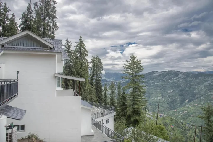 Куфри: V Resorts Narkanda
