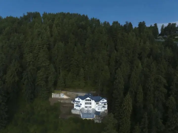 Куфри: V Resorts Narkanda