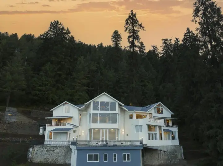 Куфри: V Resorts Narkanda