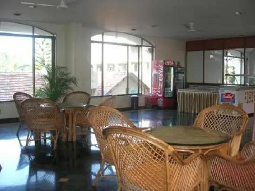 Сапутара: Shilpi Hill Resort
