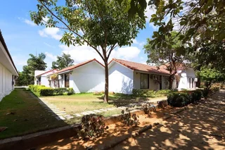 Особая экономическая зона Mahindra World City: Village Retreat