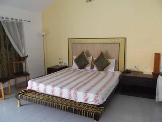 Особая экономическая зона Mahindra World City: Village Retreat