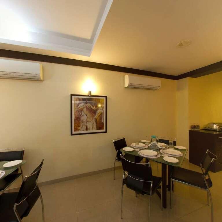Бангалор: Pearl Suites
