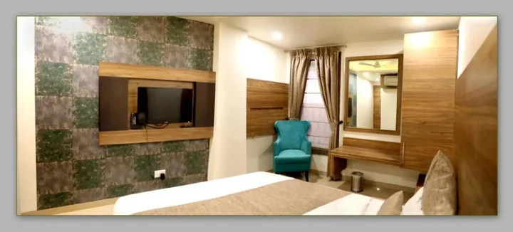 Бхопал: Hotel Adarsh Palace