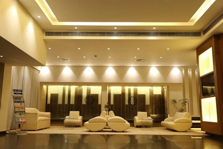 Белагави: Hotel EEFA