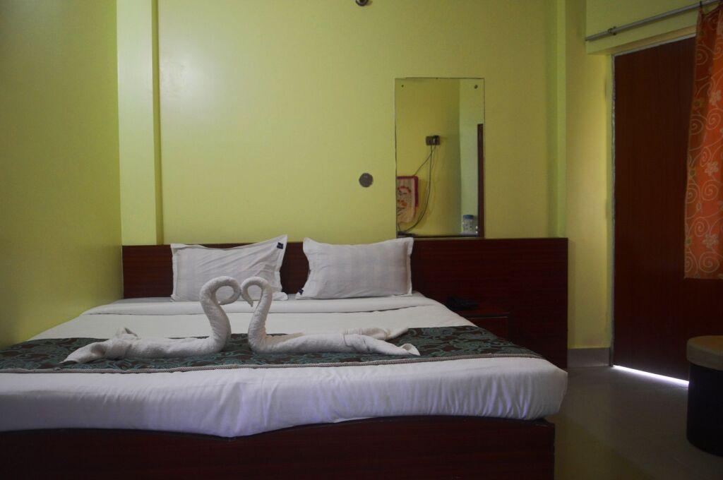 Пури: Hotel Jeevan Sandhya