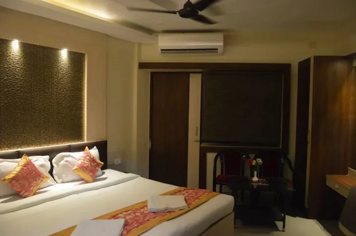 Пури: Hotel Jeevan Sandhya