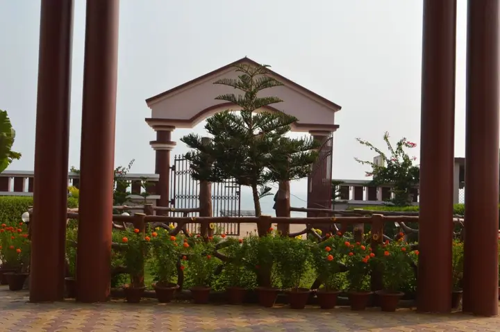 Пури: Hotel Jeevan Sandhya