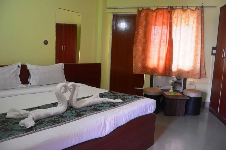 Пури: Hotel Jeevan Sandhya