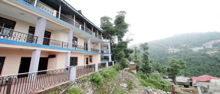 Чамба: Hotel Monal
