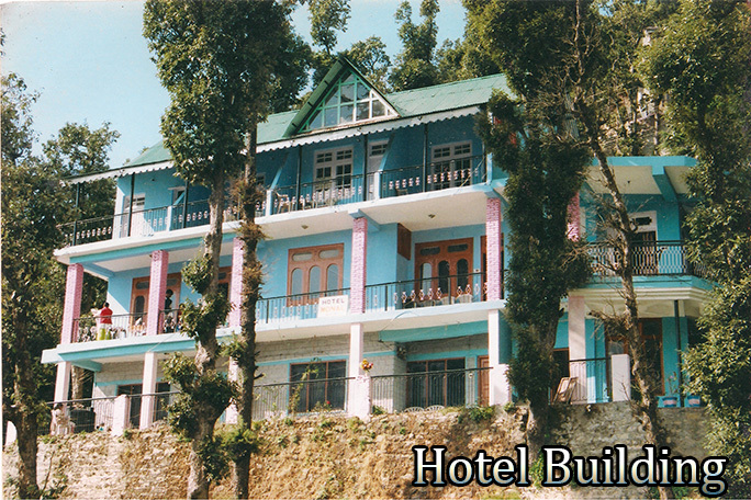 Чамба: Hotel Monal