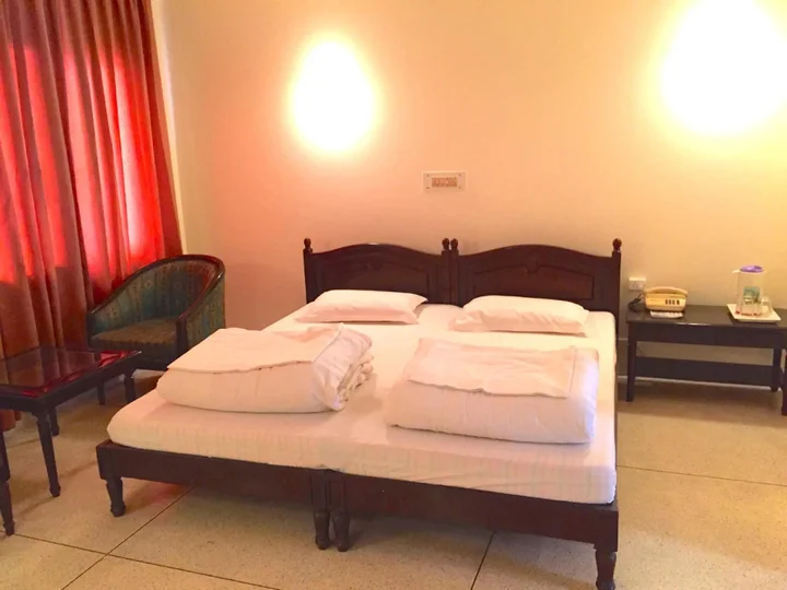 Харидвар: Alpana Hotel