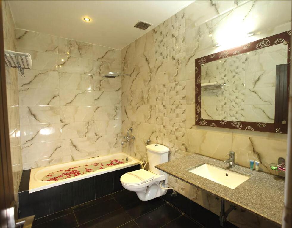Агра: Hotel Avalon Taj