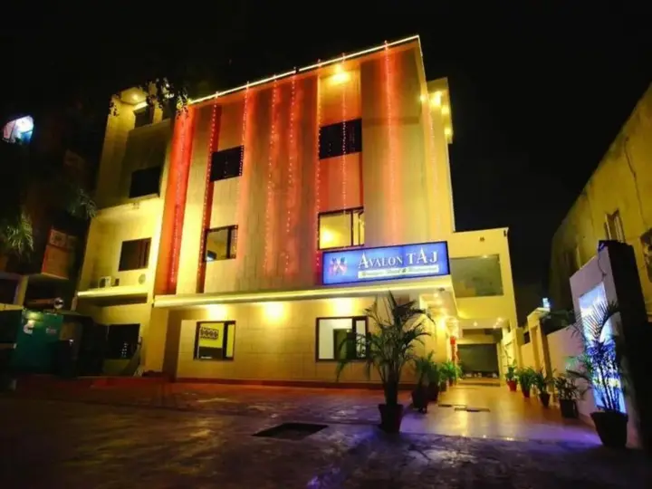 Агра: Hotel Avalon Taj