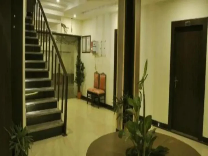 Агра: Hotel Avalon Taj
