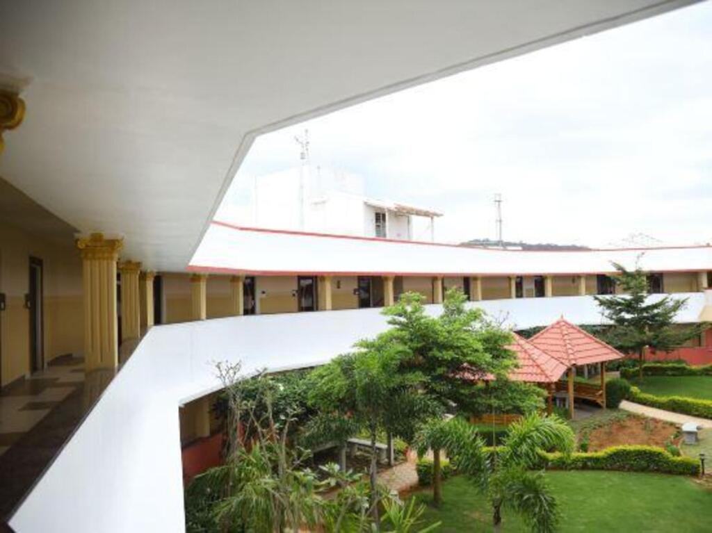 Намаккал: Silverline Retreat Hotel