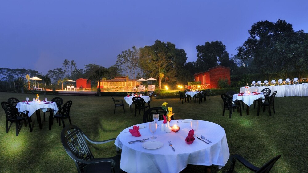 Garhmukteshwar: Baghaan Orchard Retreat