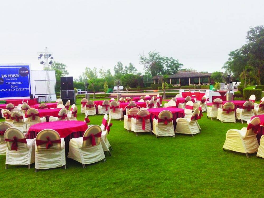 Garhmukteshwar: Baghaan Orchard Retreat
