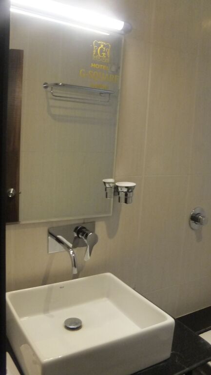 Ширди: Hotel G-Square