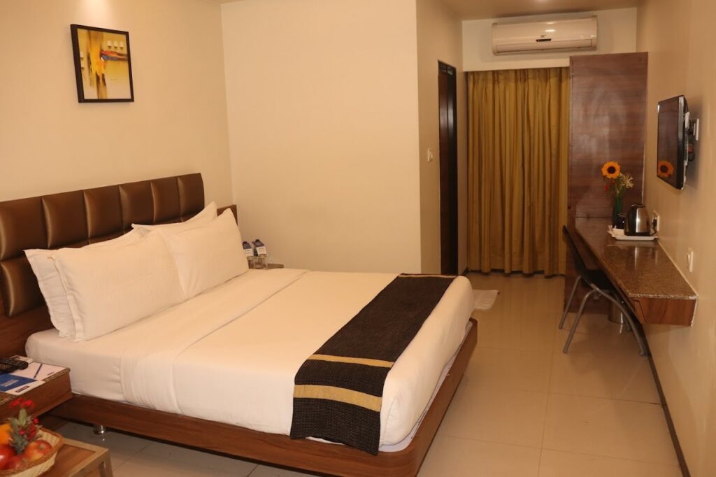 Индаур: Kyriad Hotel Indore