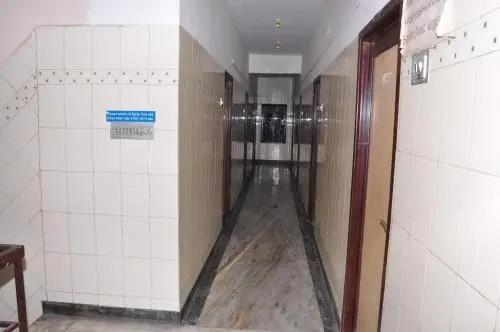 Пунди: Abirami Inn