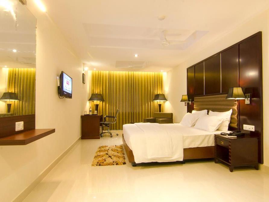 Пунди: Hotel Thangavilas Inn
