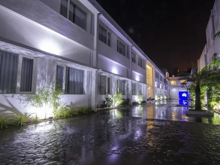 Пунди: Hotel Thangavilas Inn
