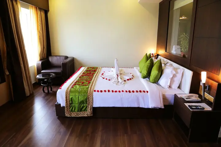 Колката: Ethnotel, Kolkata Airport