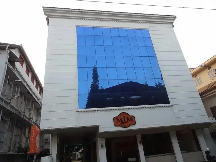 Коччи: Hotel MJM Plaza